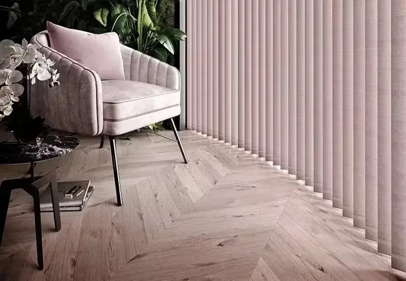 curved vertical blind