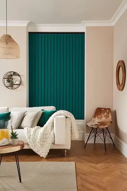 green vertical blind